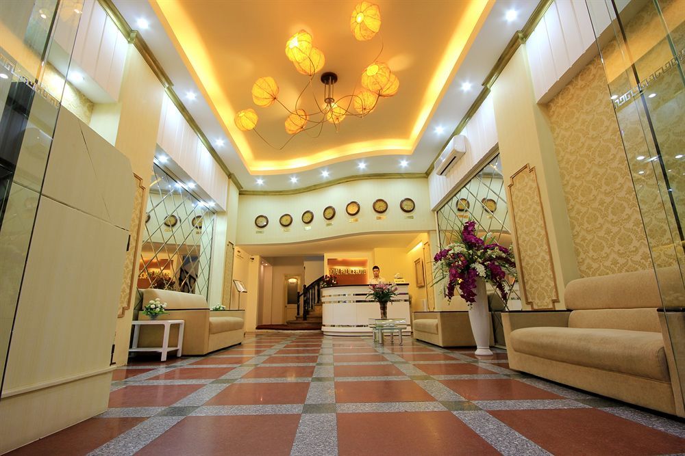 Hanoi Royal Palace Hotel 2 Bagian luar foto