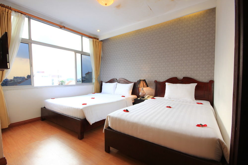 Hanoi Royal Palace Hotel 2 Bagian luar foto